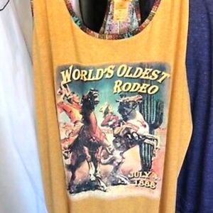 2x Cowgirl Tuff Tank